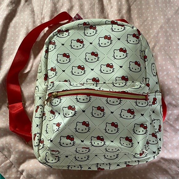 Hello Kitty mini Backpack - Red and Cream - Picture 1 of 4